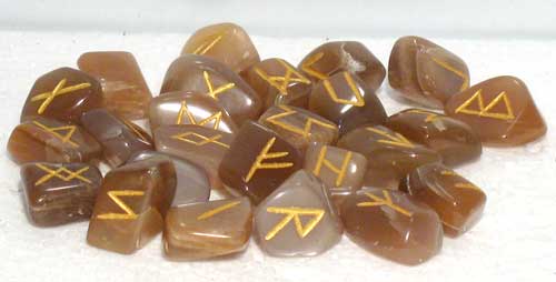 (image for) Moonstone rune set